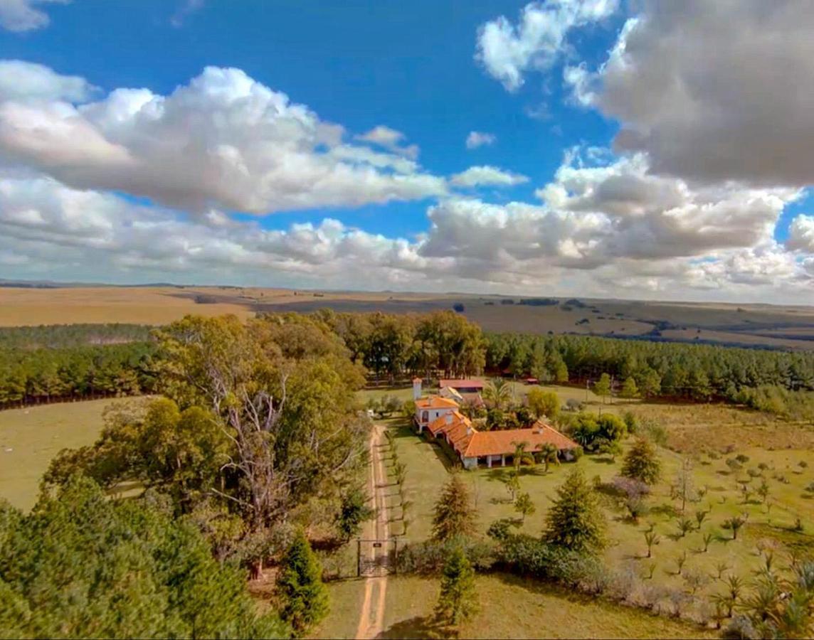 Вілла Pinos De La Quebrada Quebrada de los Cuervos Екстер'єр фото