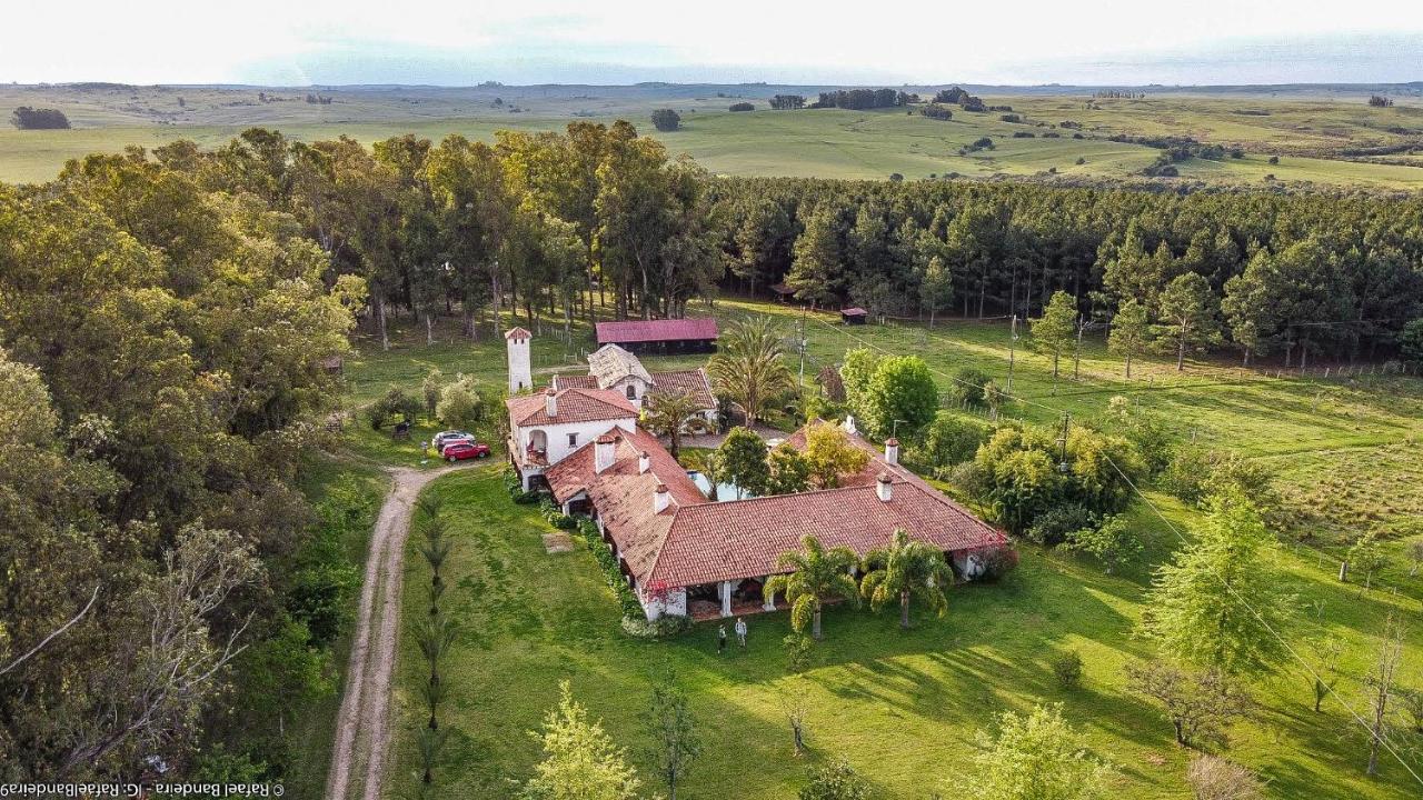 Вілла Pinos De La Quebrada Quebrada de los Cuervos Екстер'єр фото
