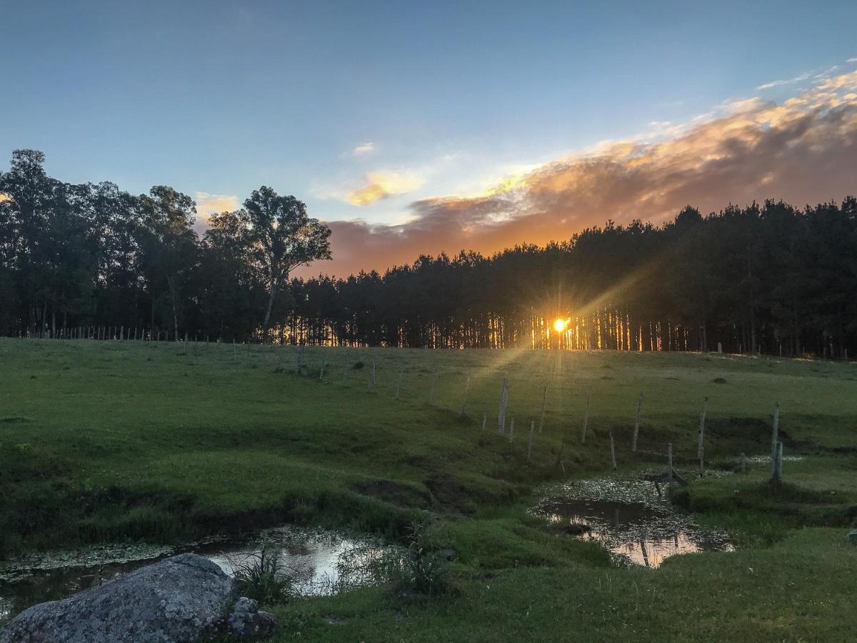 Вілла Pinos De La Quebrada Quebrada de los Cuervos Екстер'єр фото